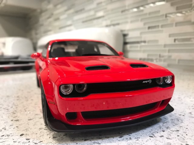 Hellcat diecast 5.jpg