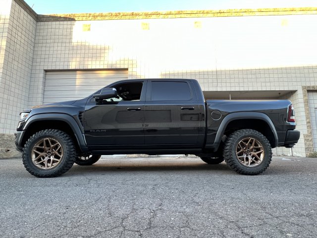 Photo Dec 16 2022, 4 40 29 PM.jpg